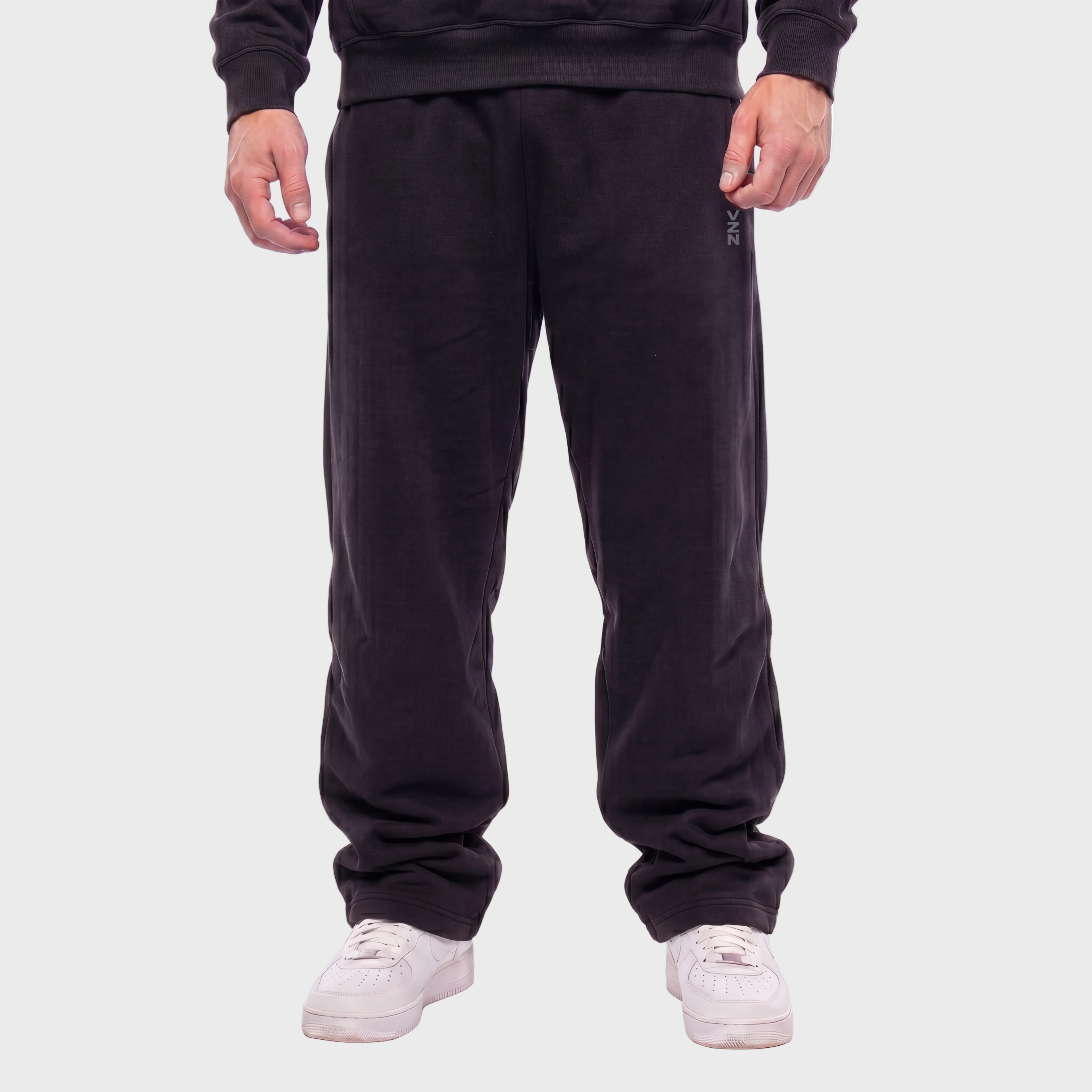 INVICTUS SWEATPANTS