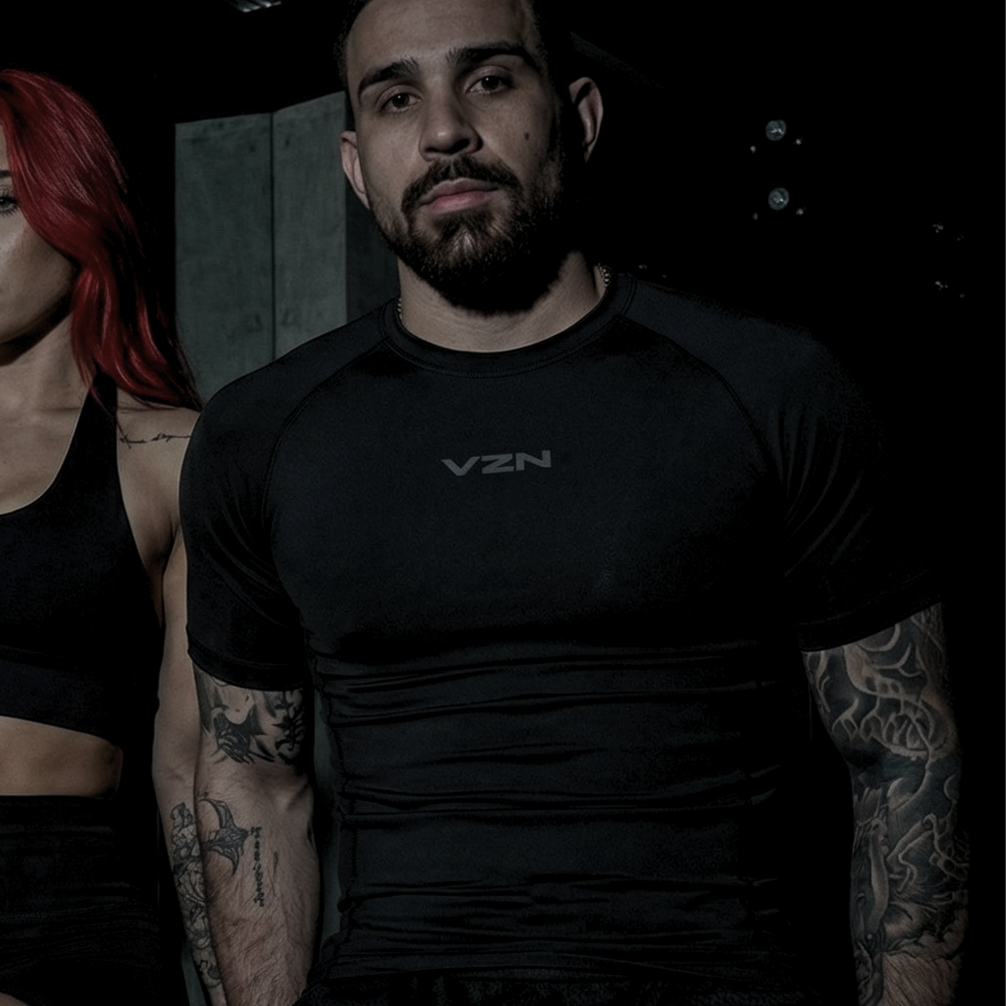BLACK VZN COMPRESSION TEE